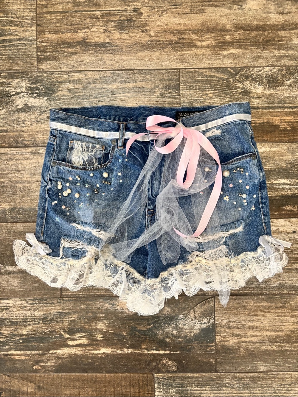 Blank NYC Blue Denim Hand embellished Lace-Trim Shorts Size 29